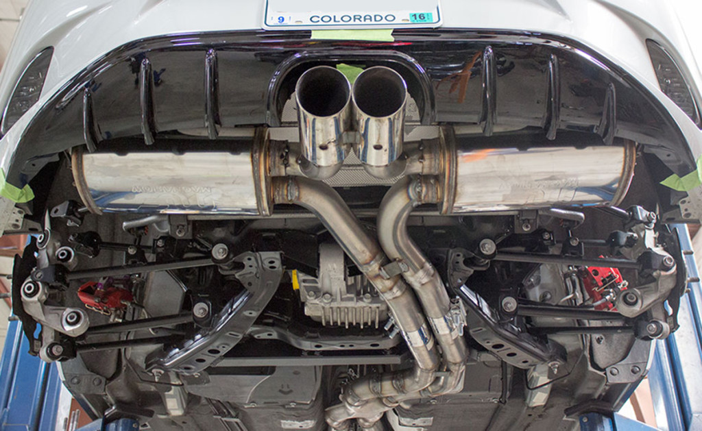 Take a gander at the 2015 Camaro independent rear suspension and the other custom goodies. Image courtesy Flyin’ Miata. 