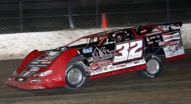 Bobby Pierce Takes 14 Victories In 2014 and Becomes Youngest Ever DIRTcar Late Model National Champion