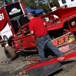 Hodnett, Strickler Each Take Home Gator Trophies in Dirt Nationals