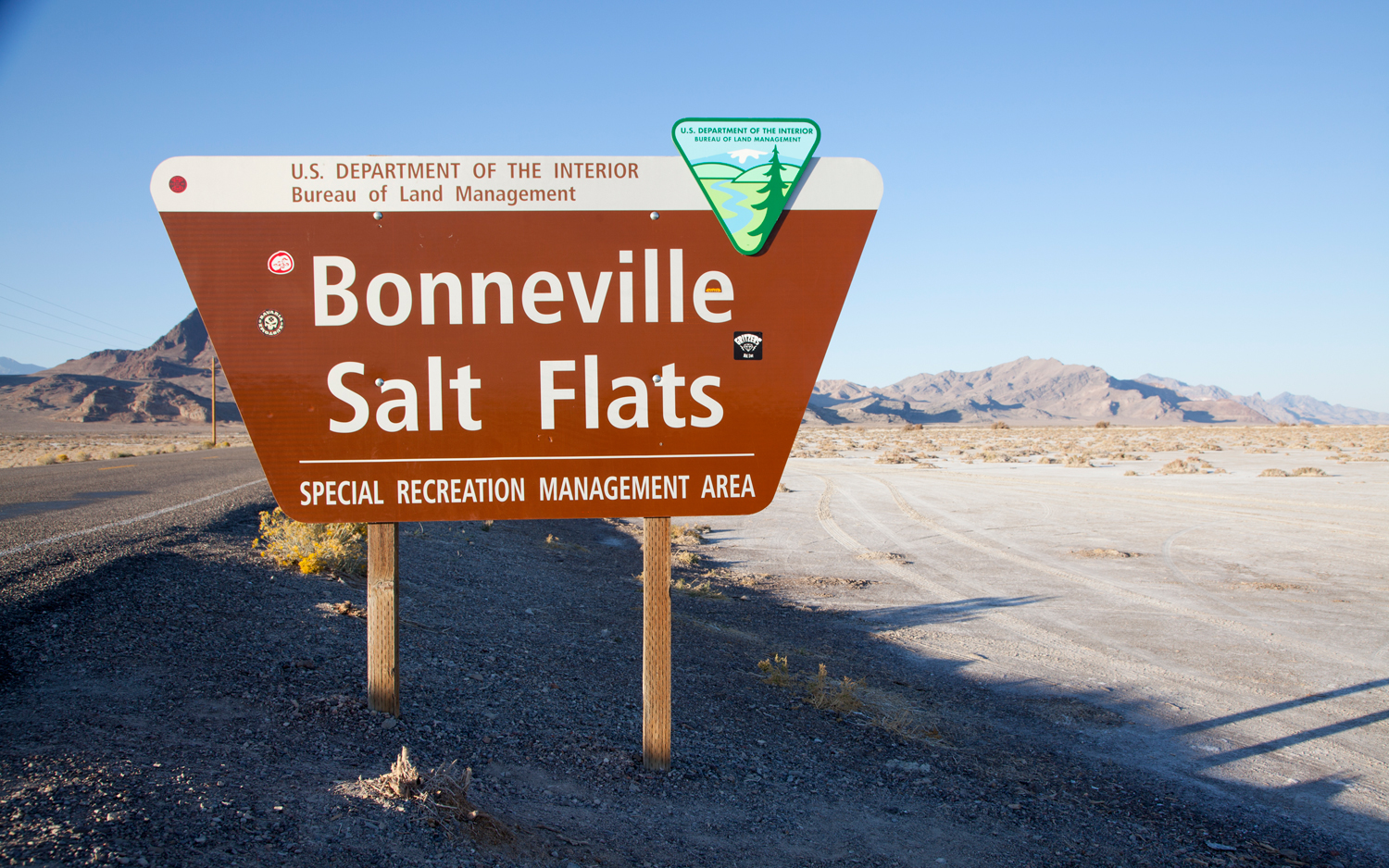 Land Speed Records on the Bonneville Salt Flats