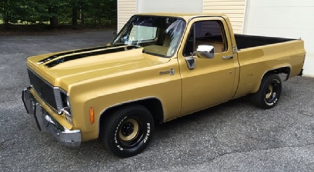 Today's Cool Car Find is this '74 Chevy C10 Pickup