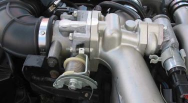 How to Clean the Throttle Body