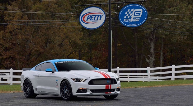 Behind the Wheel: Petty’s Garage – RacingJunk News