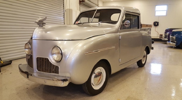 Today's Cool Car Find is this 1946 Crosley