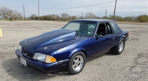 Today's Cool Car Find is this 1989 Ford Mustang