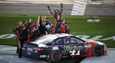 Kurt Busch Stretches Fuel to Win First Daytona 500