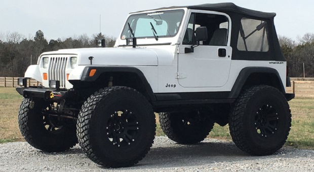 Today's Cool Car Find is this 1994 Jeep Wrangler YJ – RacingJunk News