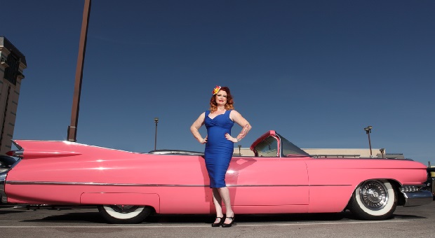 Pinup of the Week: Evelyn Voss