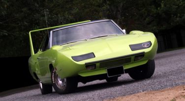 Muscle Car Madness: 1970 Plymouth Roadrunner Superbird