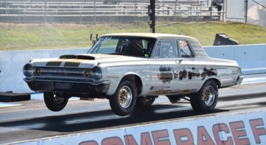 Today's Cool Car Find is this 1964 Dodge 330