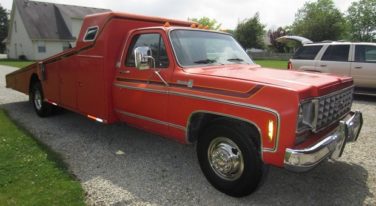 Today's Cool Car Find is this 1976 Chevrolet Wedge Bed Hauler