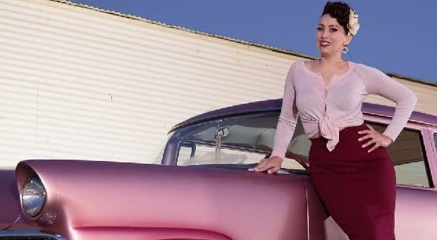 Pinups of the Week: Miss Grand National Roadster Show Trophy Girl Contestants