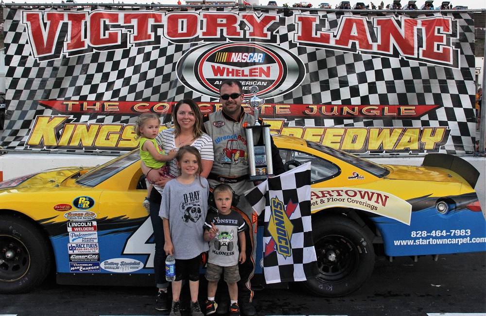 Superstock, news, racing