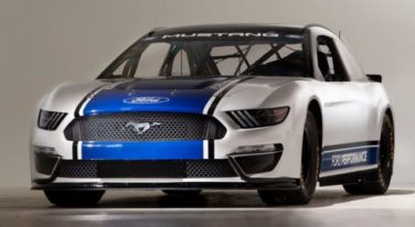 Ford's NASCAR Mustang is HERE