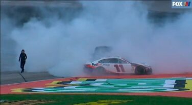 Hamlin Spoils Rowdy’s Sweep at Texas