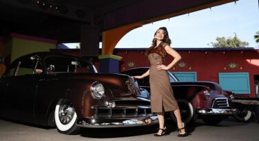 Mitzi's Pinup Corner: Bella Von Pop