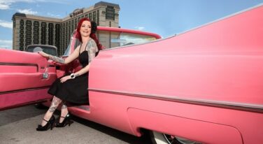 Mitzi's Pinup Corner: Roxy Ruckus