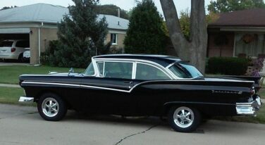Today's Cool Car Find is this 1957 Ford Fairlane