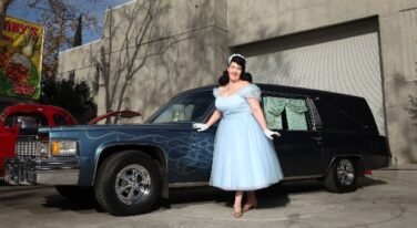 Mitzi's Pinup Corner: GNRS Trophy Queen 2020 Miss Lilac SaintClair