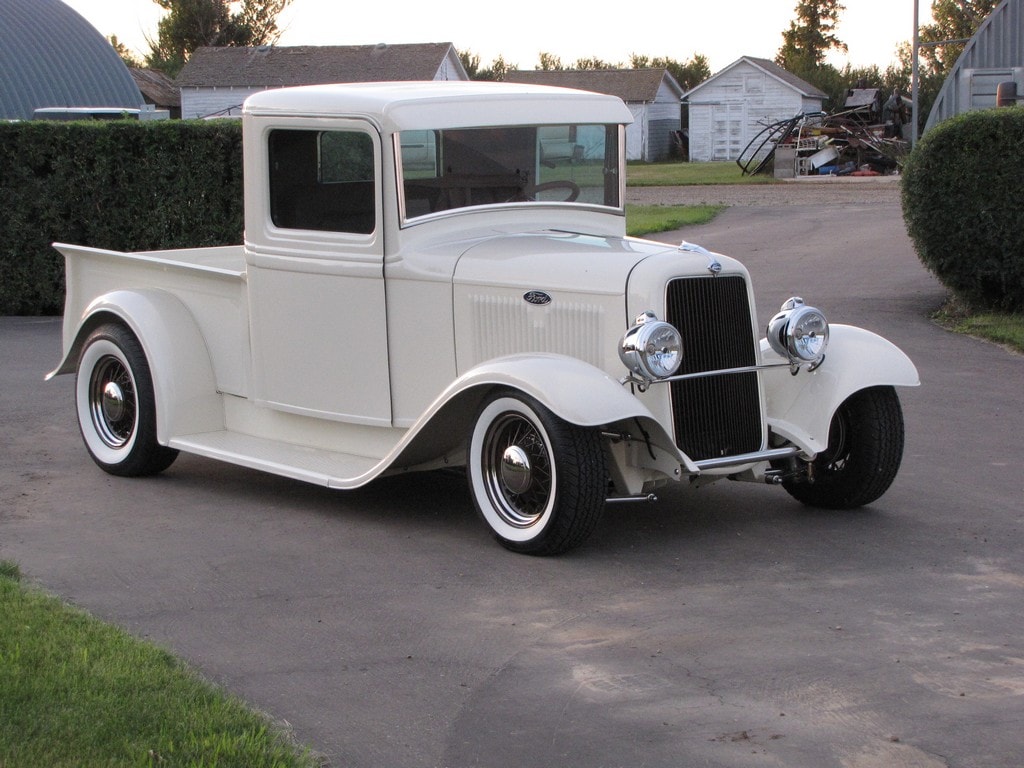 Terry & Beverley Carleton - Swift Current, Saskatchewan - 1934 Ford Pickup