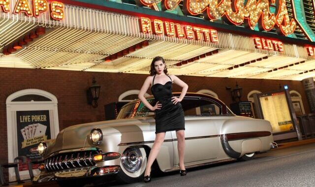 Mitzis Pinup Corner: Abby Dandy