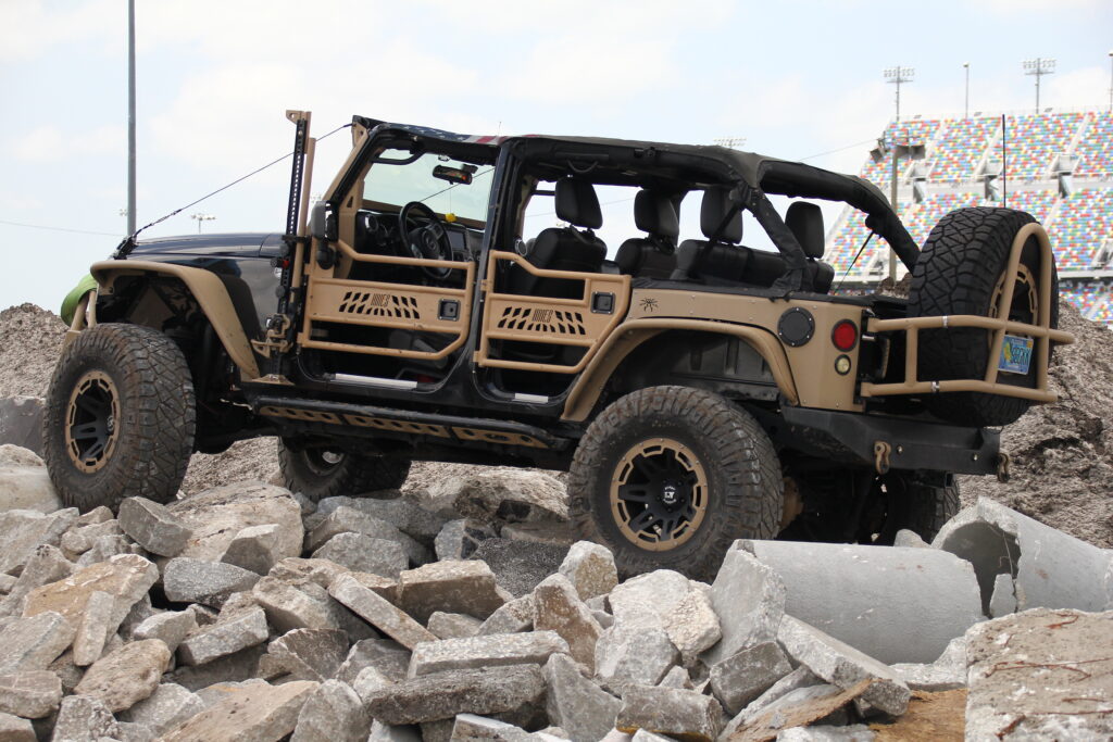 [Gallery] JEEP Beach Daytona 2021