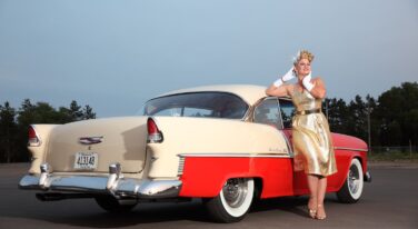 Mitzi's Pinup Corner: Millie Rose Mitchell