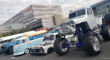 [Gallery] SEMA Day One: Previews and SEMA Awards