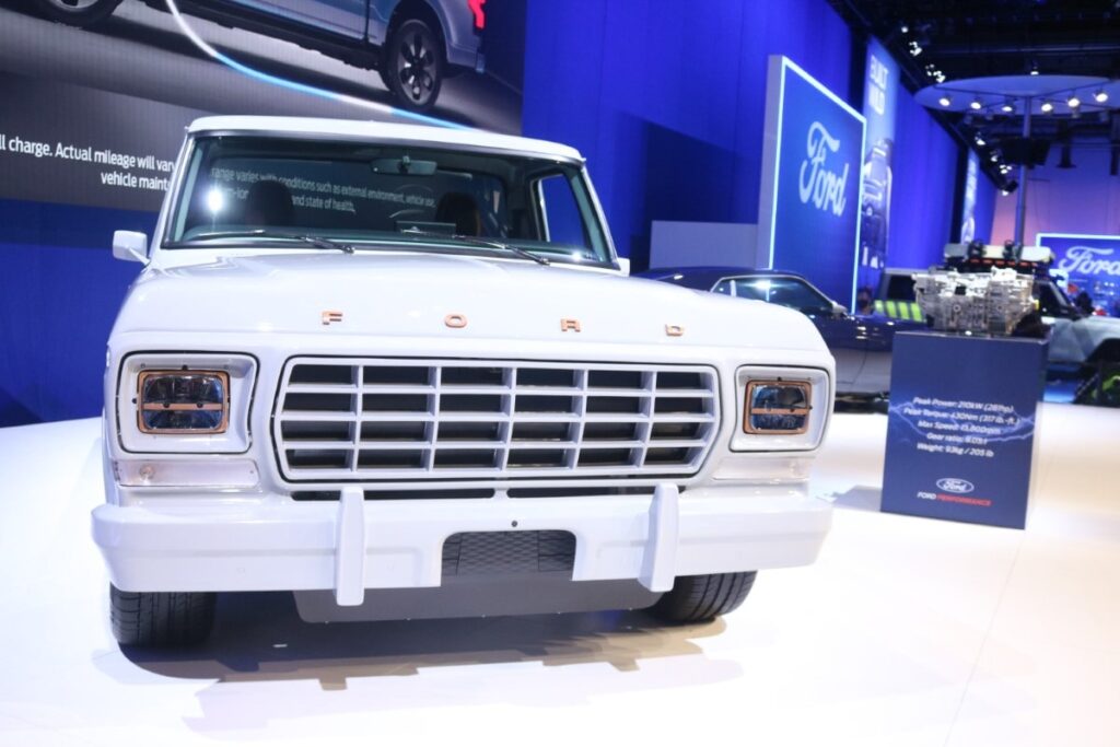 Ford F-100 Eluminator Powered Pickup