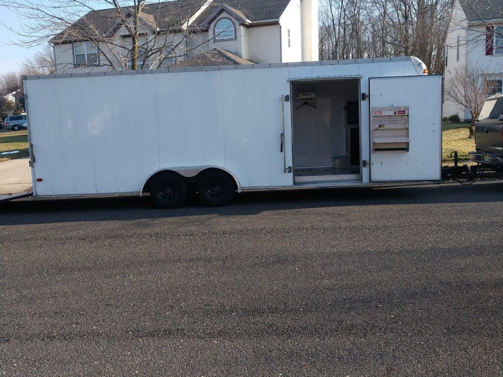 Trailer Tuesday: This 1998 United Express Trailer for $10,500