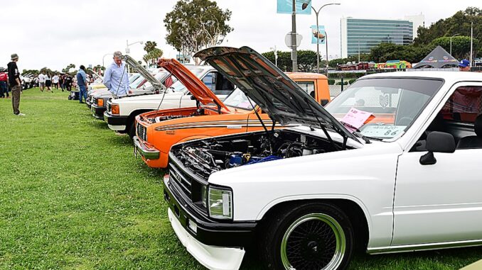 [Gallery] Diverse Vehicular Celebrations in Long Beach