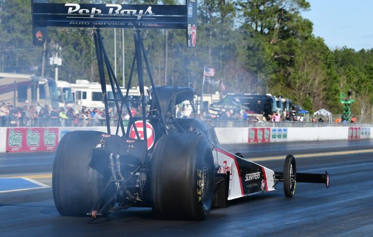 Mike Salinas Gators burnout-min