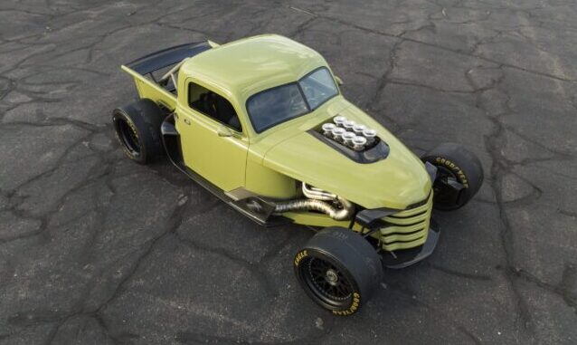 [Gallery] Ringbrothers' 1948 Chevrolet Pickup Loadmaster Wins 2022 Battle of the Builders