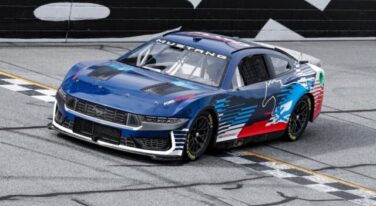 Ford Mustang Dark Horse to make 2024 NASCAR Cup Series debut