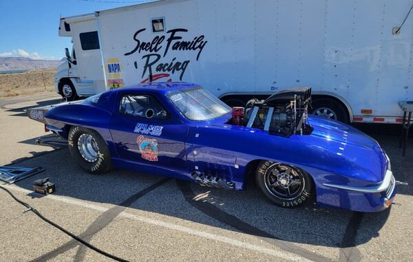RacingJunk 12 Cars of Christmas: 1963 Split Window Corvette
