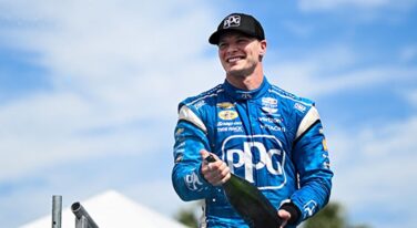 Newgarden Dominates in INDYCAR Season Opener