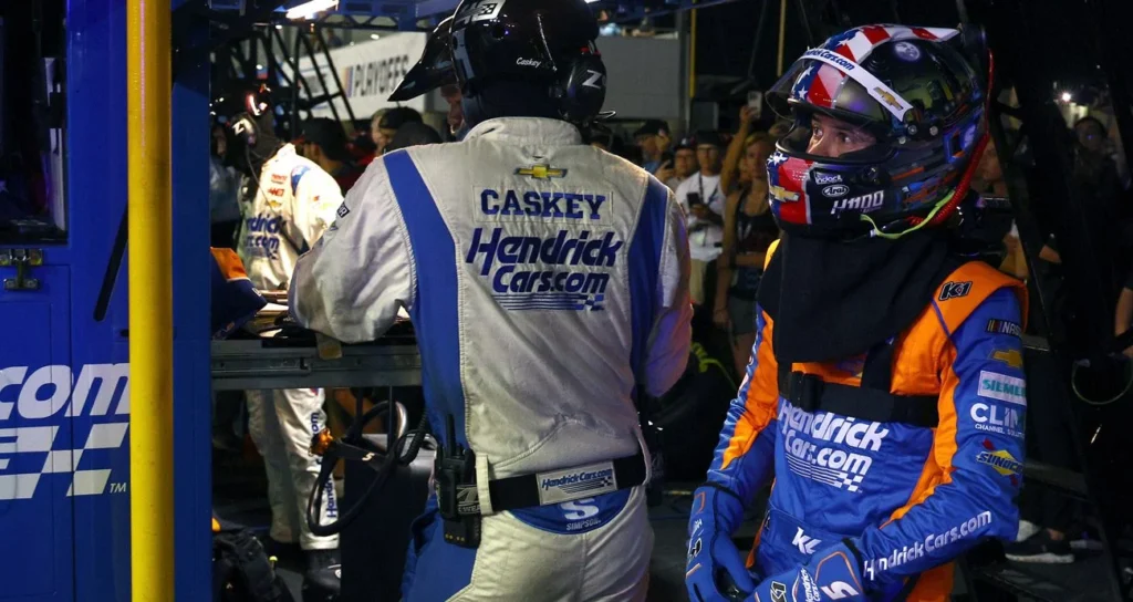 Kyle Larson granted playoff waiver by NASCAR officials