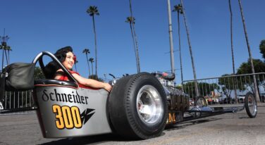 Mitzi's Motor Mavens: Leslye Rox