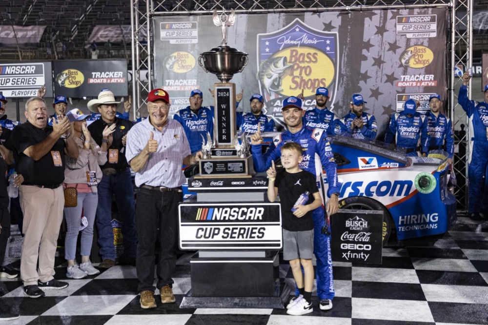 Bristol Recap: Larson Dominates, More Changes at Spire