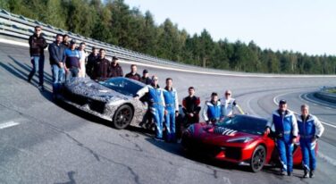The 2025 Corvette ZR1: America’s Fastest Production Car Sets New Record at 233 MPH