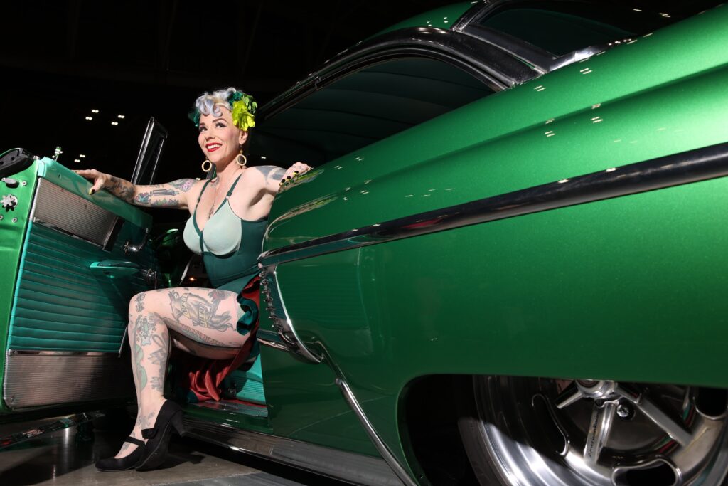 Mitzi's Motor Mavens: Miss Pinup Japan 2024 Queen Madeleine Mayhem