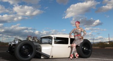 Mitzi's Motor Mavens: Kelly Gunn