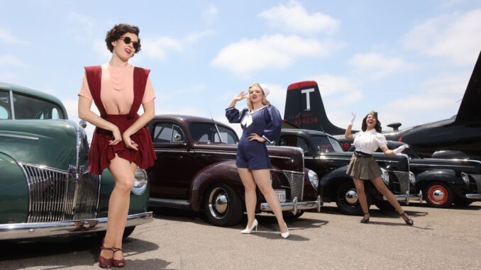Pinups at Hot Rods on the Tarmac