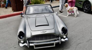 [Gallery] Astons on the Avenue Car Show