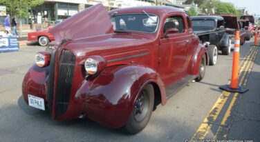 Cruise Night on Main, Middletown CT car show, Connecticut cruise night 2025, classic car show CT, Middletown car cruise, New England car events, antique cars Middletown, Cruise Night on Main 2025