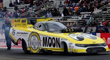 Buddy Hull Returns to NHRA Funny Car action at Las Vegas