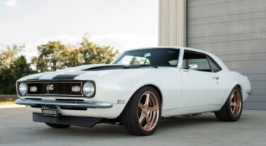 Lemons Headers Presenta Lizzy Musi with “Norma Jeane” Camaro Tribute