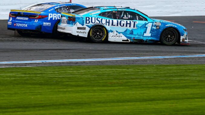 NASCAR Bank of America Roval 400 Recap: SVG and Larson Duke it Out
