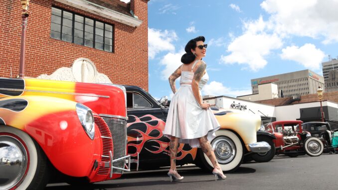 Mitzi's Motor Mavens: Holly Peña