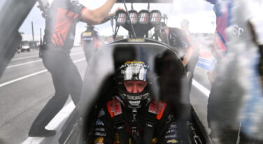 NHRA Ready to Tackle Phoenix Heat